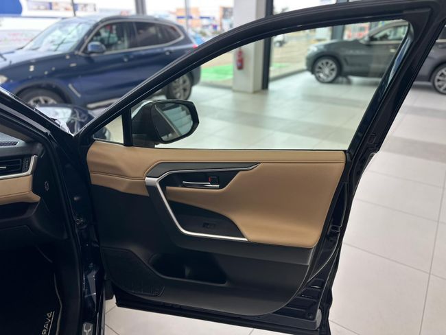 Toyota Rav4 HYBRIDE 218ch LUXURY 2WD  - Foto 38