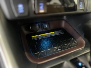 Toyota Rav4 HYBRIDE 218ch LUXURY 2WD  - Foto 21