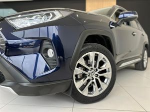 Toyota Rav4 HYBRIDE 218ch LUXURY 2WD  - Foto 10