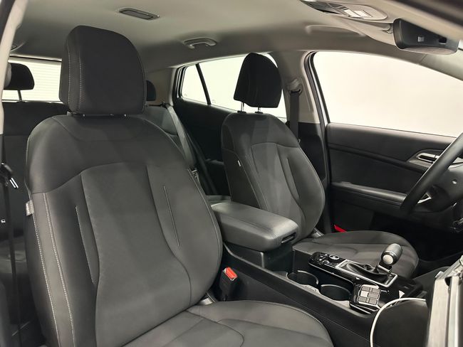 Kia Sportage 1.6 TGDI 160CV BUSSINES DCT  - Foto 26