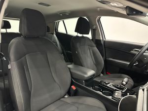 Kia Sportage 1.6 TGDI 160CV BUSSINES DCT  - Foto 26