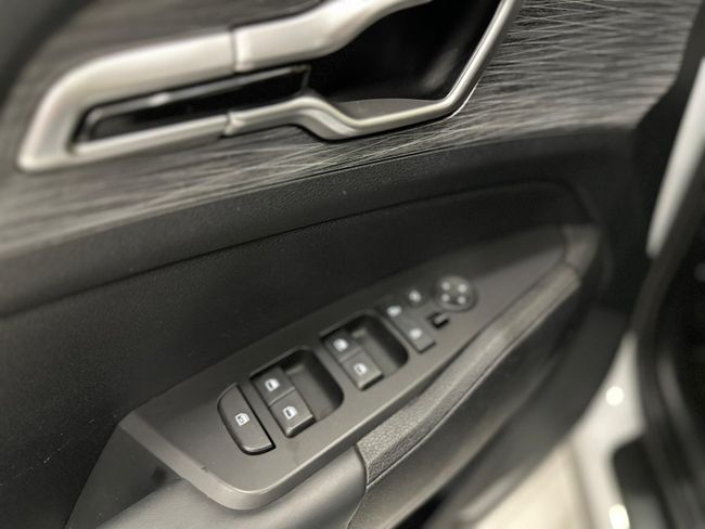 Kia Sportage 1.6 TGDI 160CV BUSSINES DCT  - Foto 32