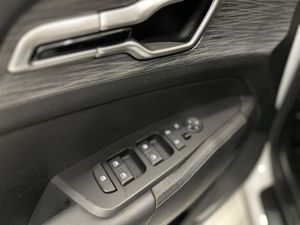 Kia Sportage 1.6 TGDI 160CV BUSSINES DCT  - Foto 32