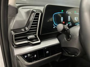 Kia Sportage 1.6 TGDI 160CV BUSSINES DCT  - Foto 22