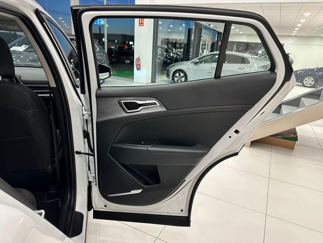 Kia Sportage 1.6 TGDI 160CV BUSSINES DCT  - Foto 29