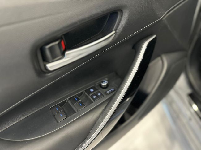 Toyota Corolla HYBRID 1.8 122CV STYLE EDICION ESPECIAL JBL  - Foto 29