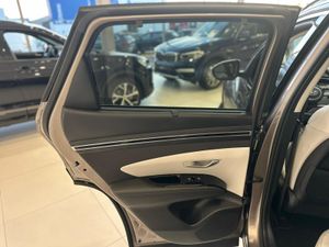 Hyundai Tucson 1.6 TGDI 169kW (230CV) HEV Style Aut 4x4  - Foto 37