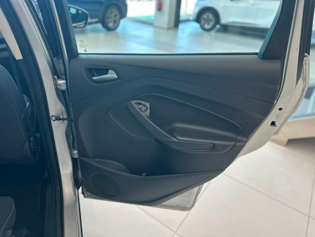 Ford Kuga Trend+ 1.5 EcoBoost 88kW (120CV) 4x2  - Foto 34