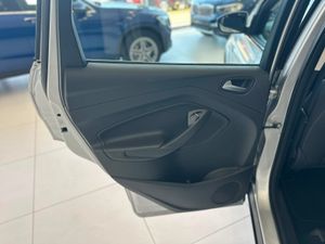 Ford Kuga Trend+ 1.5 EcoBoost 88kW (120CV) 4x2  - Foto 33