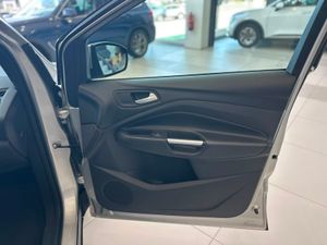 Ford Kuga Trend+ 1.5 EcoBoost 88kW (120CV) 4x2  - Foto 32