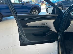 Hyundai Tucson 1.6 TGDI 169kW (230CV) HEV Style Aut 4x4  - Foto 45