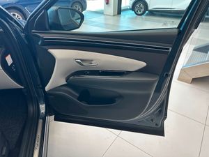 Hyundai Tucson 1.6 TGDI 169kW (230CV) HEV Style Aut 4x4  - Foto 46