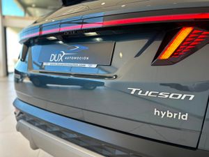 Hyundai Tucson 1.6 TGDI 169kW (230CV) HEV Style Aut 4x4  - Foto 18