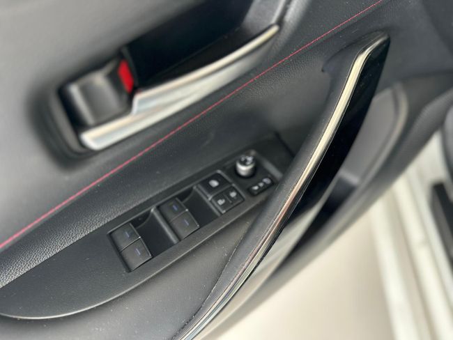 Toyota Corolla HYBRID 1.8 122CV GR SPORT  - Foto 28