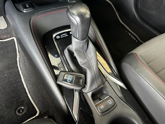 Toyota Corolla HYBRID 1.8 122CV GR SPORT  - Foto 18