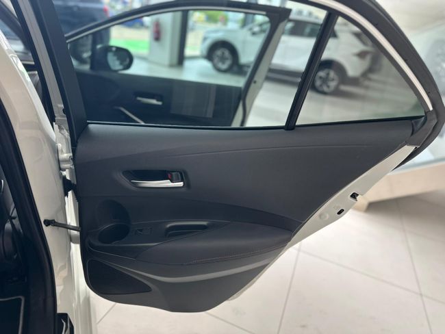 Toyota Corolla HYBRID 1.8 122CV GR SPORT  - Foto 37