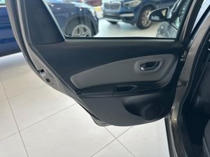 Toyota Yaris 1.5 HYBRID ACTIVE 100CV  - Foto 33