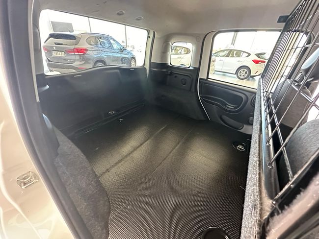 Fiat Panda Van Hybrid 1.0 GSE  - Foto 18