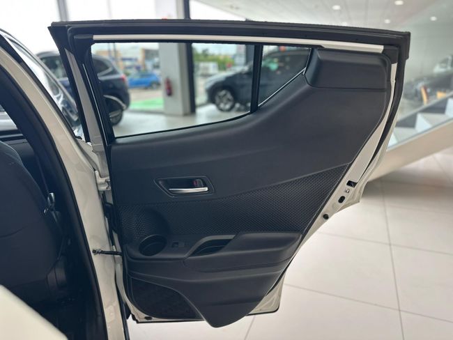 Toyota C-HR 2.0 180H Advance  - Foto 35