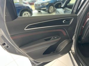 Renault Arkana R.S. Line TCe 160 EDC  - Foto 41