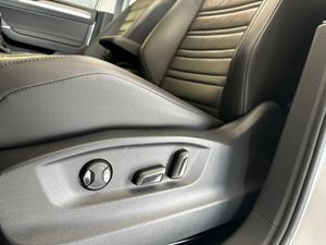 Volkswagen Touran Touran 1.5 TSI EVO 150ch R LINE DSG7  - Foto 31