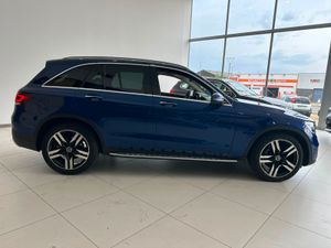 Mercedes Clase GLC 220 D 4 MATIC AVANTGARDE AUTO  - Foto 5