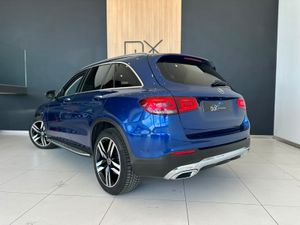 Mercedes Clase GLC 220 D 4 MATIC AVANTGARDE AUTO  - Foto 3