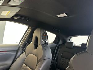 Nissan Juke DIG-T TEKNA 114 CV  - Foto 24