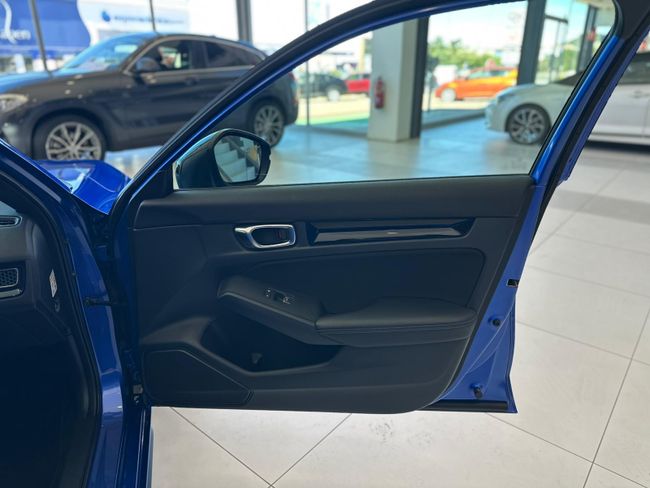 Honda Civic 2.0 i-MMD Sport CVT  - Foto 38