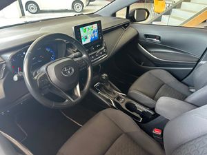 Toyota Corolla Berline Hybride 2.0 184h Active Tech  - Foto 17