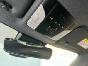 Toyota Corolla Berline Hybride 2.0 184h Active Tech  - Foto 29