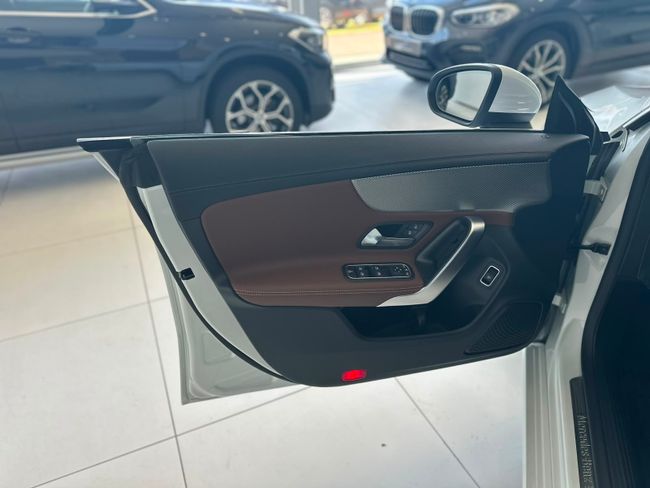 Mercedes CLA  220 D DCT 2.0 190CV  - Foto 23