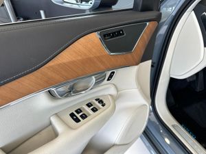 Volvo XC90 2.0 B5 D AWD INSCRIPTION 235CV 7PL  - Foto 38