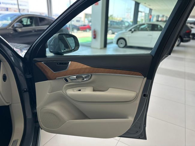 Volvo XC90 2.0 B5 D AWD INSCRIPTION 235CV 7PL  - Foto 37