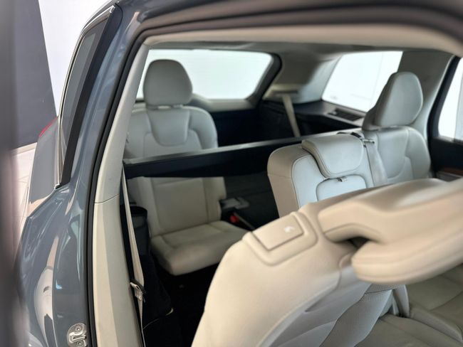 Volvo XC90 2.0 B5 D AWD INSCRIPTION 235CV 7PL  - Foto 31