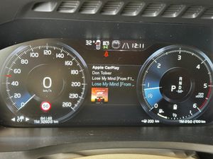 Volvo XC90 2.0 B5 D AWD INSCRIPTION 235CV 7PL  - Foto 16