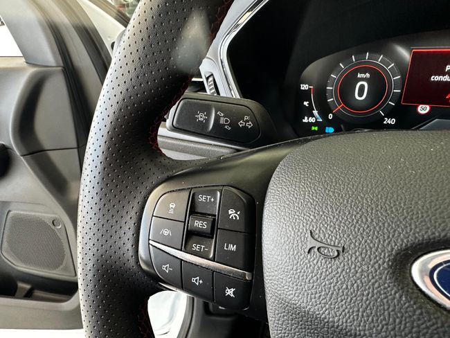 Ford Kuga 2.5 DURATEC 190CV HYBRID S-TLINE X  - Foto 18
