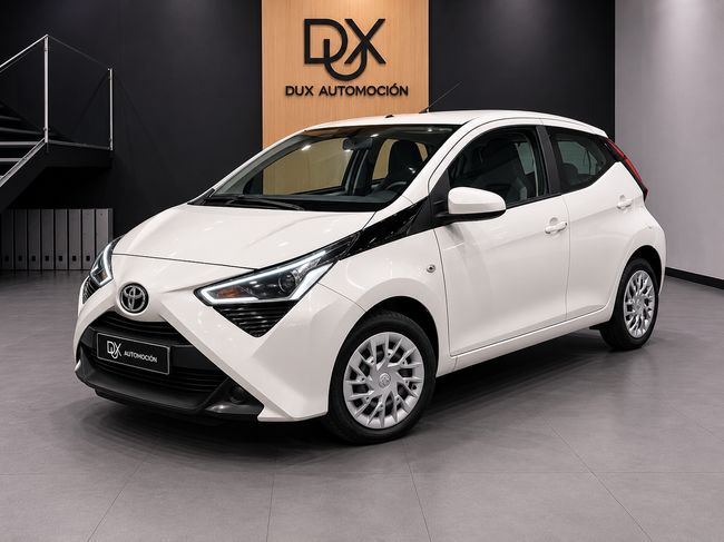 Toyota Aygo Aygo 5p 70 x-play  - Foto 1