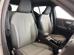 Volvo XC40 XC40 Plus B3 Dark Auto  - Foto 30