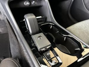 Volvo XC40 XC40 Plus B3 Dark Auto  - Foto 18