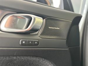 Volvo XC40 XC40 Plus B3 Dark Auto  - Foto 20