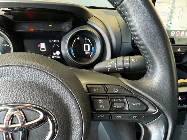 Toyota Yaris Cross Hybrid 120H Business Plus  - Foto 17