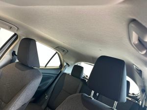 Toyota Yaris Cross Hybrid 120H Business Plus  - Foto 21