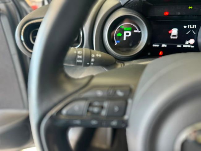 Toyota Yaris Cross Hybrid 120H Business Plus  - Foto 16
