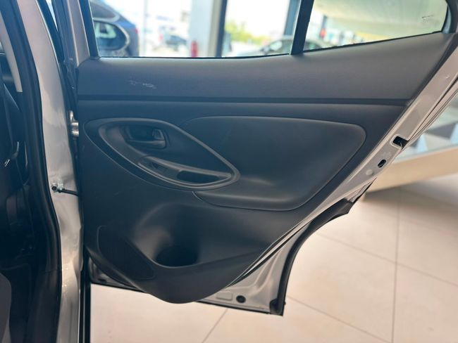 Toyota Yaris Cross Hybrid 120H Business Plus  - Foto 29