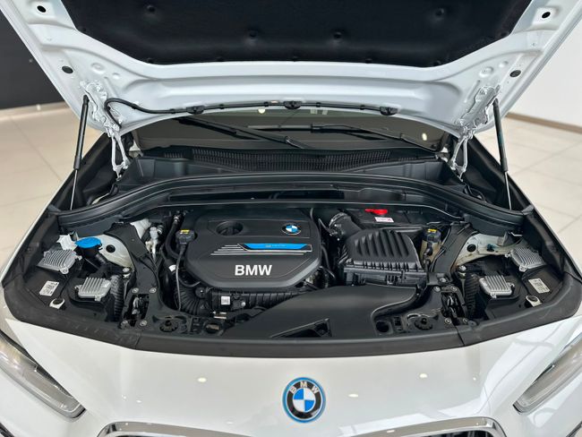 BMW X2 xDrive25e  - Foto 12
