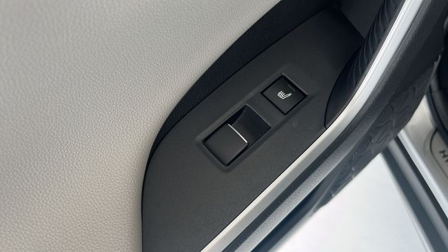 Toyota Rav4 Hybrid 220H 4x4 Luxury  - Foto 34