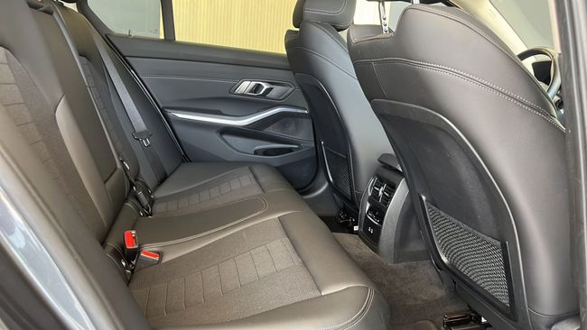 BMW Serie 3 320d Berlina MILD HIBRID  - Foto 31