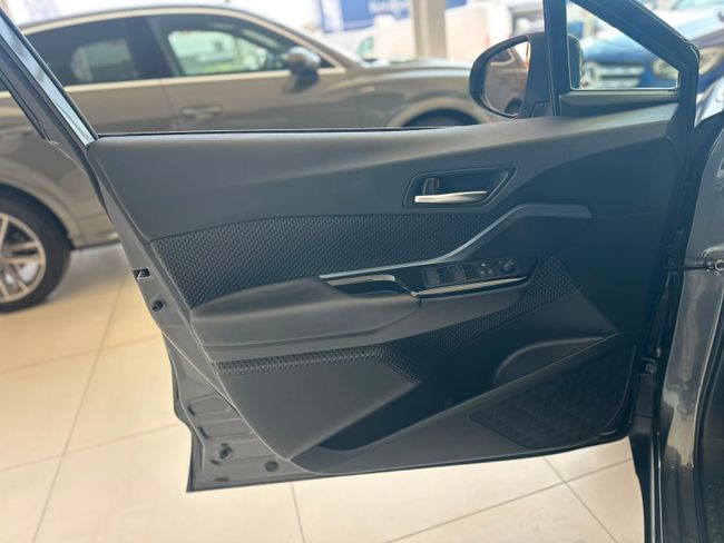 Toyota C-HR 180H Advance  - Foto 32