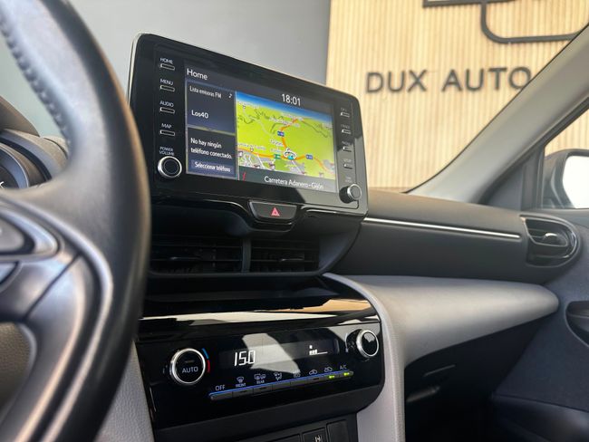 Toyota Yaris Cross Hybrid 120H Business Plus  - Foto 18